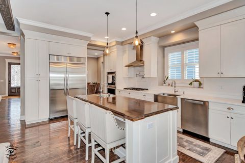 Tiny photo for 117 S La Grange Road, La Grange, IL 60525 (MLS # 12538402)