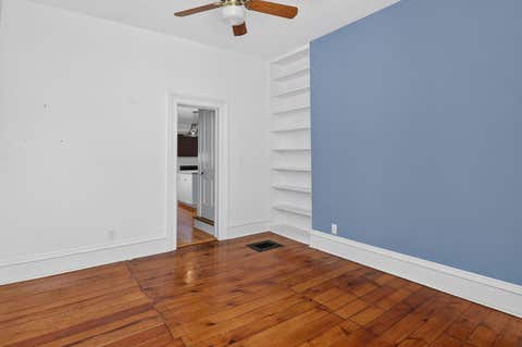 Tiny photo for 319 N Lincoln Street, Hinsdale, IL 60521 (MLS # 12734306)