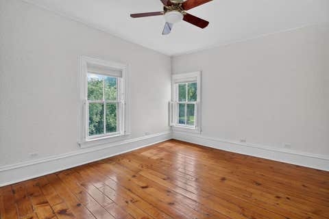 Tiny photo for 319 N Lincoln Street, Hinsdale, IL 60521 (MLS # 12734306)