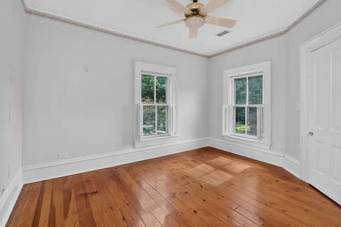 Tiny photo for 319 N Lincoln Street, Hinsdale, IL 60521 (MLS # 12734306)
