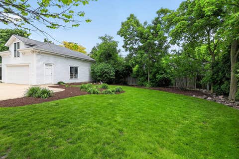 Tiny photo for 319 N Lincoln Street, Hinsdale, IL 60521 (MLS # 12734306)