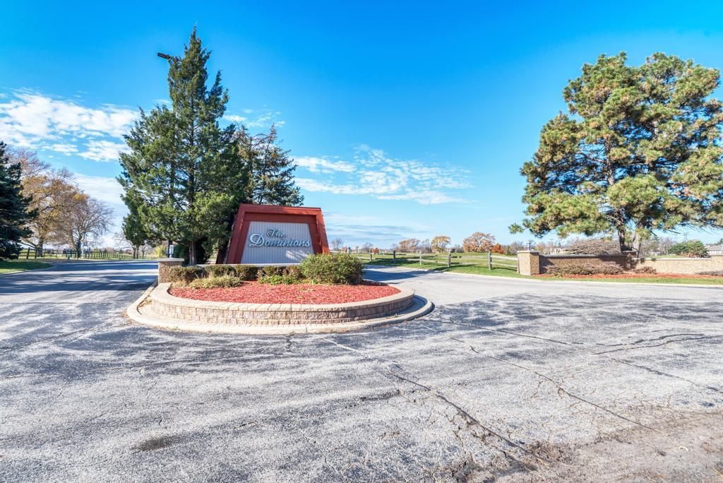 465 W Dominion Drive 1001