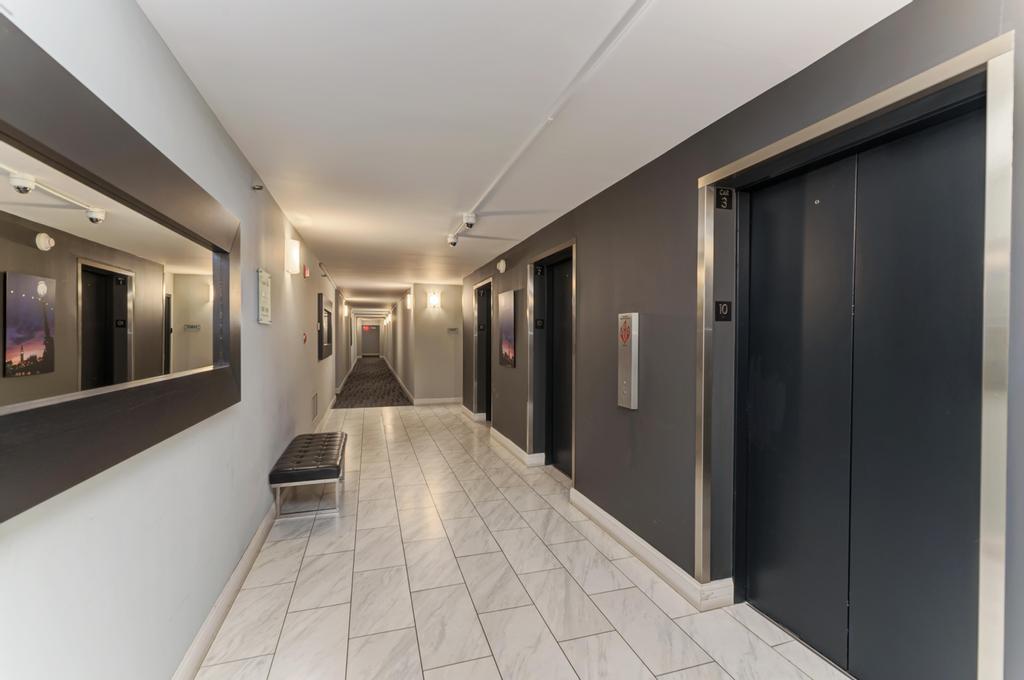 465 W Dominion Drive 1001