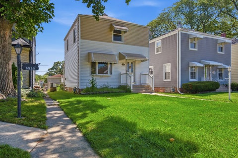 Tiny photo for 3937 Clinton Avenue, Stickney, IL 60402 (MLS # 12714654)