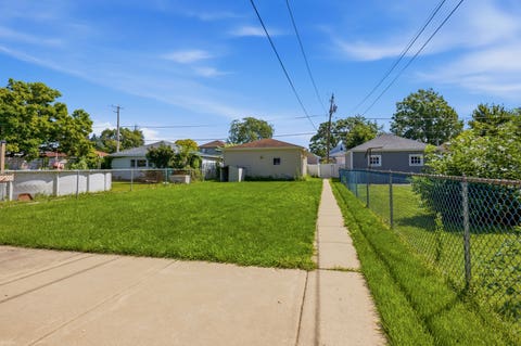 Tiny photo for 3937 Clinton Avenue, Stickney, IL 60402 (MLS # 12714654)