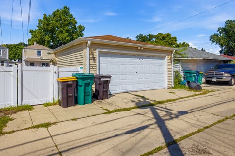 Tiny photo for 3937 Clinton Avenue, Stickney, IL 60402 (MLS # 12714654)