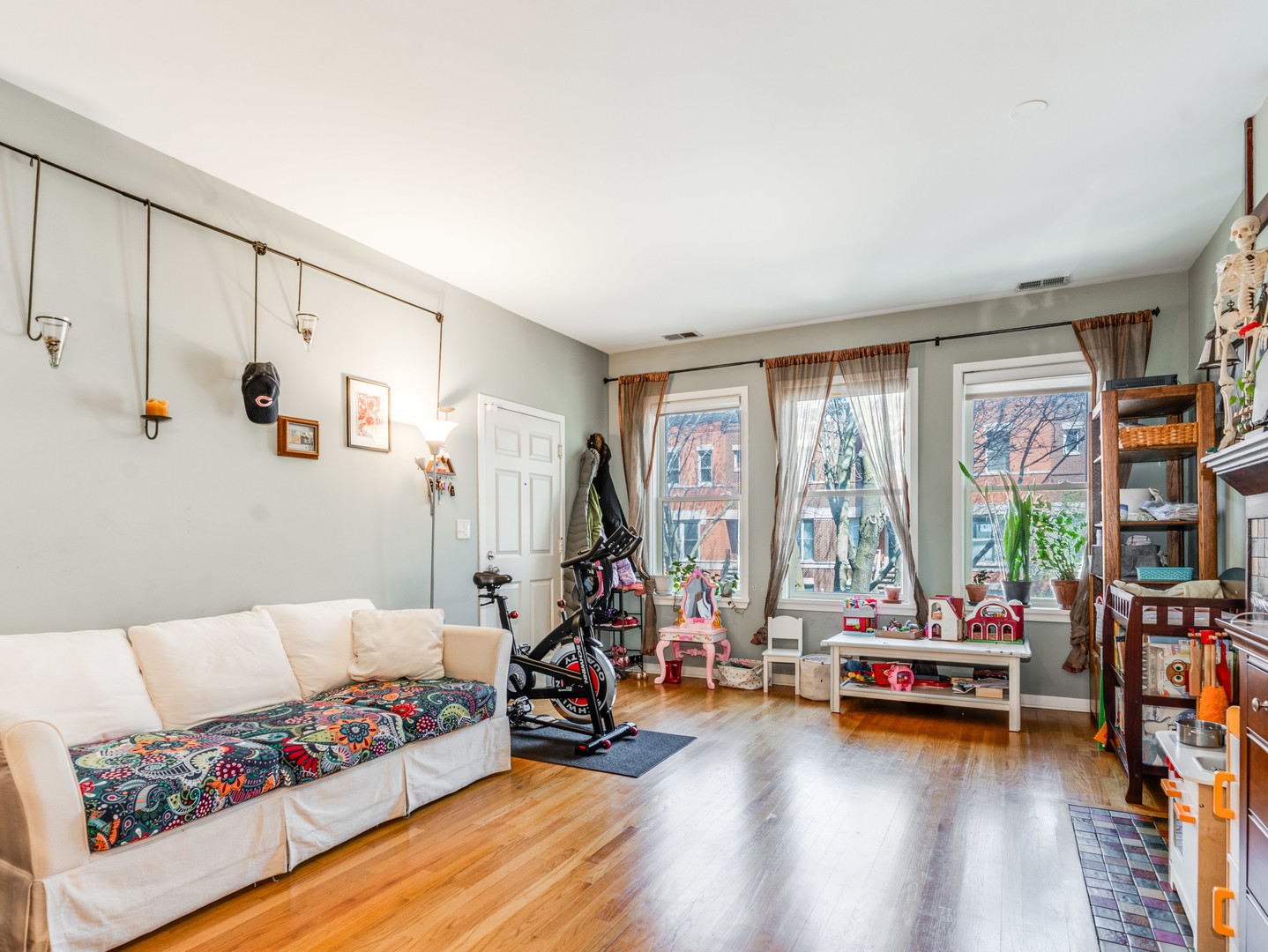 1335 W Fillmore Street B