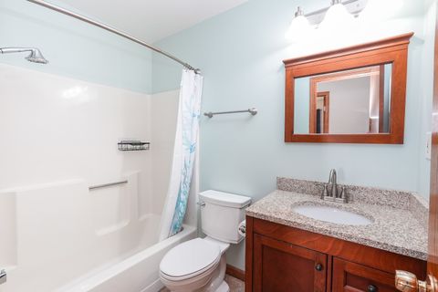 Tiny photo for 166 S Clinton Avenue, Bradley, IL 60915 (MLS # 12471626)