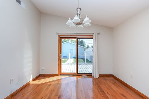 Tiny photo for 166 S Clinton Avenue, Bradley, IL 60915 (MLS # 12471626)