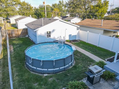 Tiny photo for 166 S Clinton Avenue, Bradley, IL 60915 (MLS # 12471626)