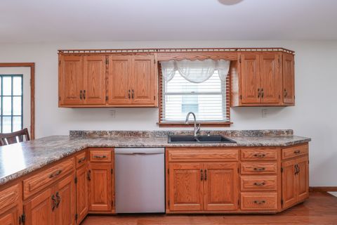 Tiny photo for 166 S Clinton Avenue, Bradley, IL 60915 (MLS # 12471626)