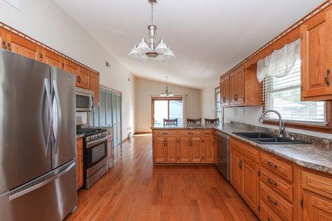 Tiny photo for 166 S Clinton Avenue, Bradley, IL 60915 (MLS # 12471626)