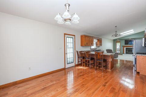 Tiny photo for 166 S Clinton Avenue, Bradley, IL 60915 (MLS # 12471626)