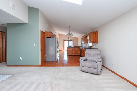 Tiny photo for 166 S Clinton Avenue, Bradley, IL 60915 (MLS # 12471626)