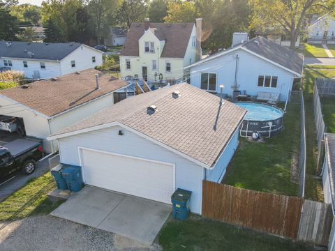Tiny photo for 166 S Clinton Avenue, Bradley, IL 60915 (MLS # 12471626)