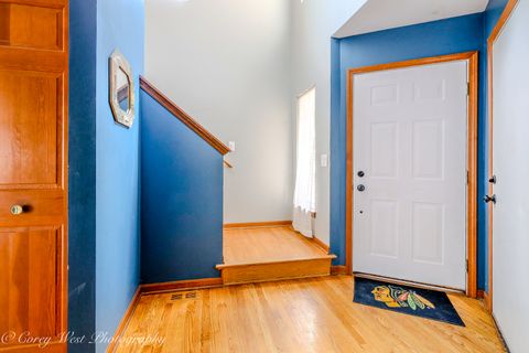 Tiny photo for 3049 Renard Lane, St. Charles, IL 60175 (MLS # 12612036)