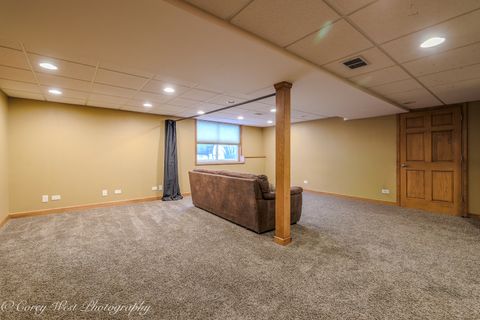 Tiny photo for 3049 Renard Lane, St. Charles, IL 60175 (MLS # 12612036)