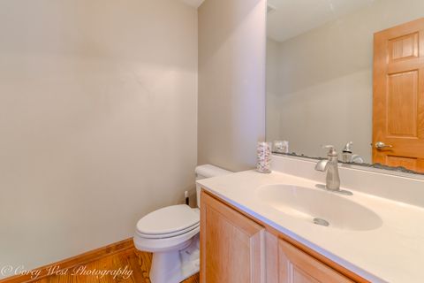 Tiny photo for 3049 Renard Lane, St. Charles, IL 60175 (MLS # 12612036)