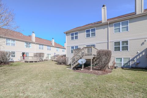 Tiny photo for 3049 Renard Lane, St. Charles, IL 60175 (MLS # 12612036)