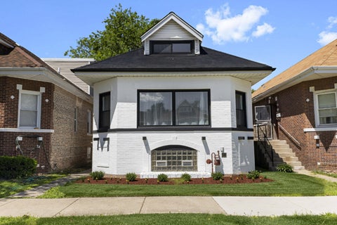Photo of 8052 S Harvard Avenue, Chicago, IL 60620 (MLS # 12747982)