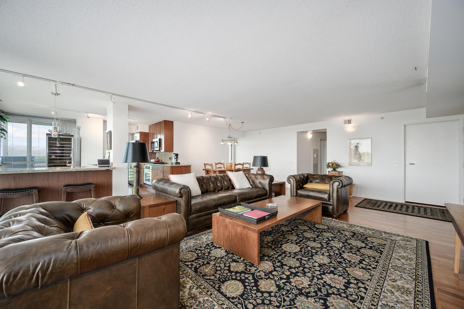 9725 Woods Drive 1002