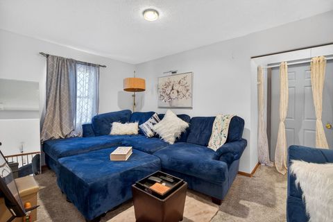 Tiny photo for 805 Addleman Street, Joliet, IL 60431 (MLS # 12562920)