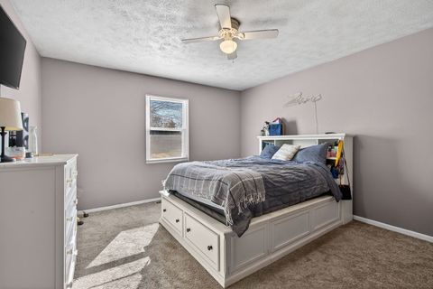 Tiny photo for 805 Addleman Street, Joliet, IL 60431 (MLS # 12562920)