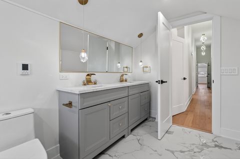 Tiny photo for 17 Franklin Avenue, River Forest, IL 60305 (MLS # 12571791)