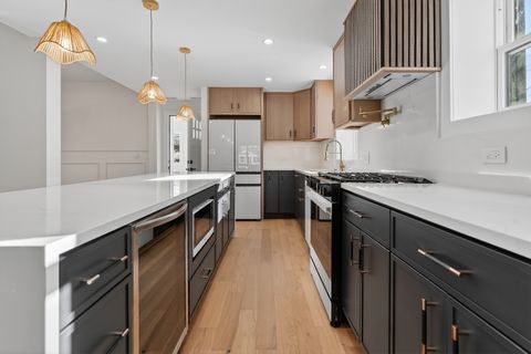 Tiny photo for 17 Franklin Avenue, River Forest, IL 60305 (MLS # 12571791)