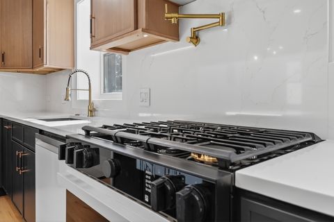 Tiny photo for 17 Franklin Avenue, River Forest, IL 60305 (MLS # 12571791)