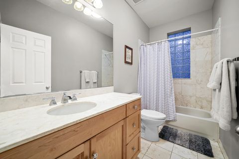 Tiny photo for 1636 W Warren Boulevard #1, Chicago, IL 60612 (MLS # 12531743)
