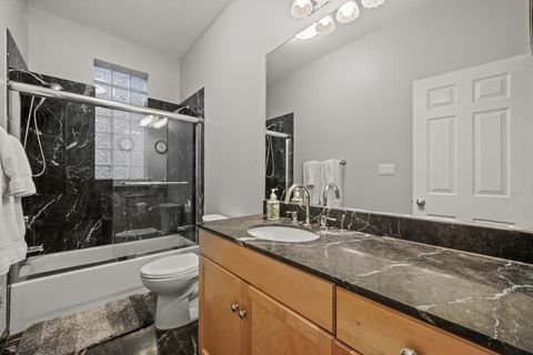 Tiny photo for 1636 W Warren Boulevard #1, Chicago, IL 60612 (MLS # 12531743)