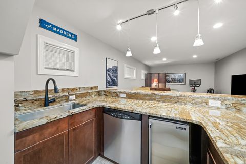 Tiny photo for 1636 W Warren Boulevard #1, Chicago, IL 60612 (MLS # 12531743)