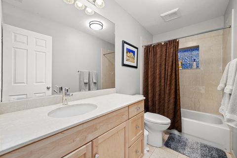 Tiny photo for 1636 W Warren Boulevard #1, Chicago, IL 60612 (MLS # 12531743)