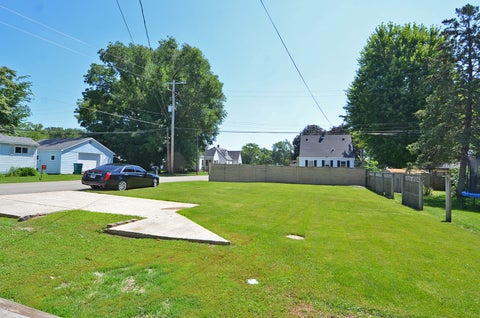 Tiny photo for 2116 Champlain Street, Ottawa, IL 61350 (MLS # 12701295)