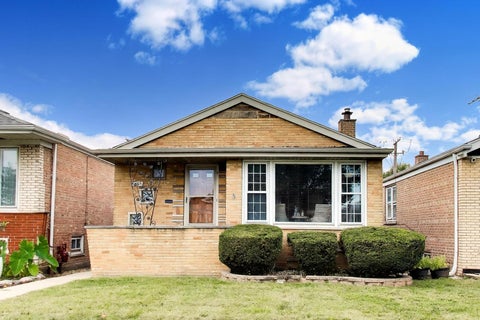 Photo of 5652 S Parkside Avenue, Chicago, IL 60638 (MLS # 12760926)