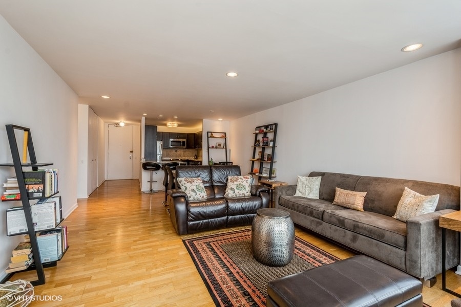 405 N Wabash Avenue 3014