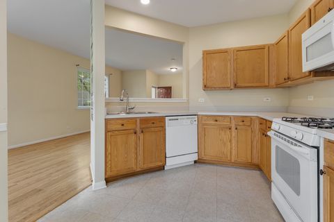 Tiny photo for 1414 Remington Court, Grayslake, IL 60030 (MLS # 12485487)