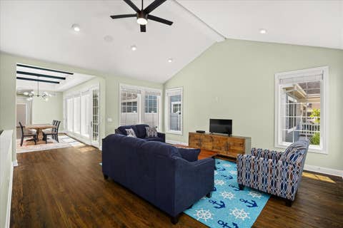 Tiny photo for 12 Port Place, Ottawa, IL 61350 (MLS # 12719236)