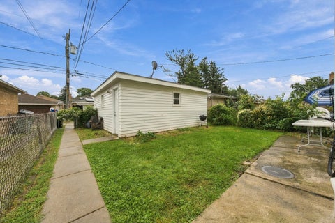 Tiny photo for 3717 Ridgeland Avenue, Berwyn, IL 60402 (MLS # 12760325)