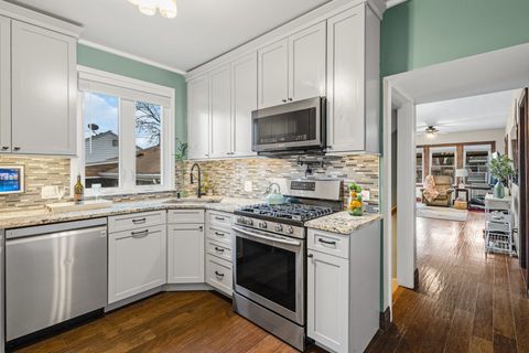 Tiny photo for 3837 Morton Avenue, Brookfield, IL 60513 (MLS # 12575540)