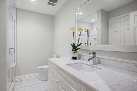 Tiny photo for 711 Oak Street #308, Winnetka, IL 60093 (MLS # 12604430)