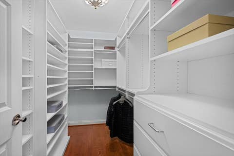 Tiny photo for 711 Oak Street #308, Winnetka, IL 60093 (MLS # 12604430)