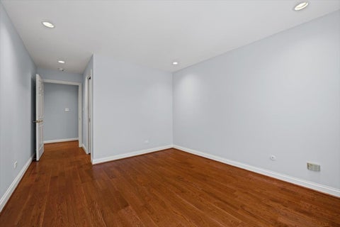 Tiny photo for 711 Oak Street #308, Winnetka, IL 60093 (MLS # 12604430)