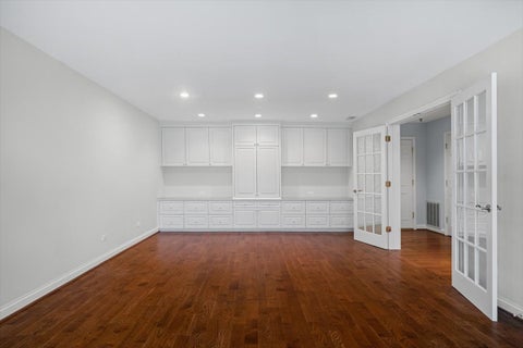 Tiny photo for 711 Oak Street #308, Winnetka, IL 60093 (MLS # 12604430)