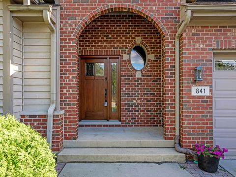 Tiny photo for 841 Rogers Street, Downers Grove, IL 60515 (MLS # 12468153)
