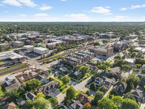 Tiny photo for 841 Rogers Street, Downers Grove, IL 60515 (MLS # 12468153)