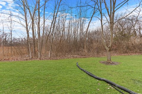 Tiny photo for 1861 Maplewood Court, Grayslake, IL 60030 (MLS # 12542437)