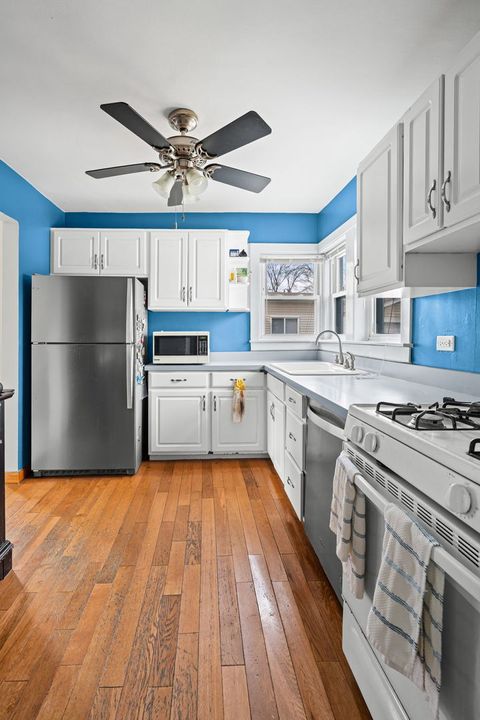 Tiny photo for 317 N Grace Street, Lombard, IL 60148 (MLS # 12614428)