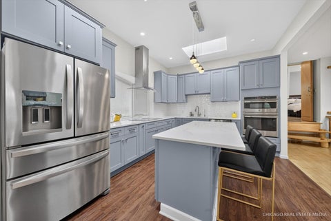 Tiny photo for 8650 W Davis Street, Des Plaines, IL 60016 (MLS # 12776439)